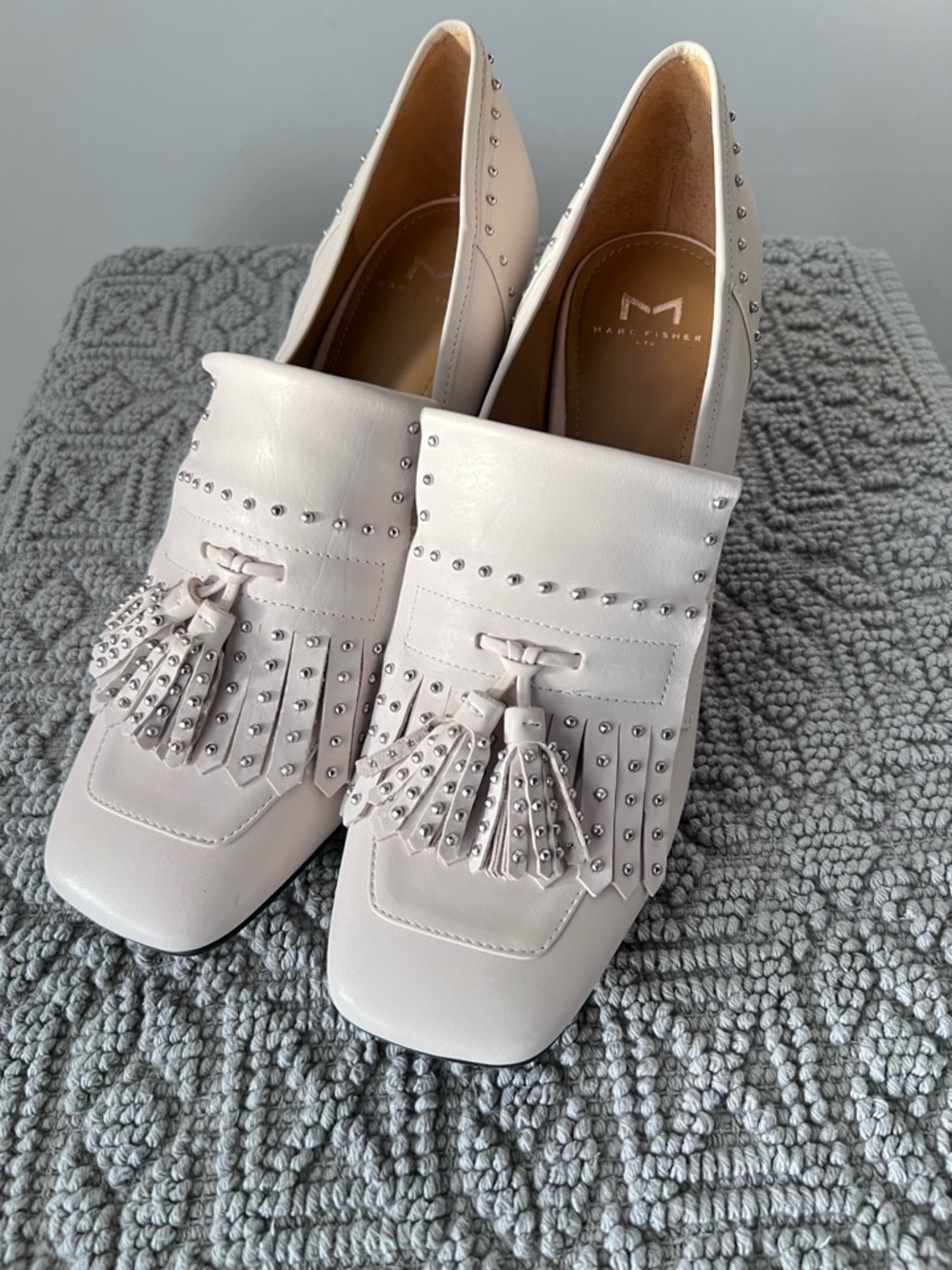 Marc Fisher LTD White Studded Tassel Loafers Square Toe Slip-On Flats Women’s